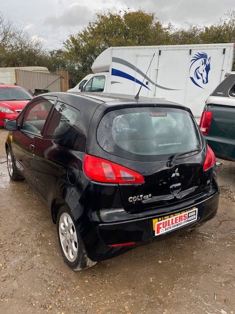 Used Mitsubishi Colt 2006 for sale - 76393483: Photo 6