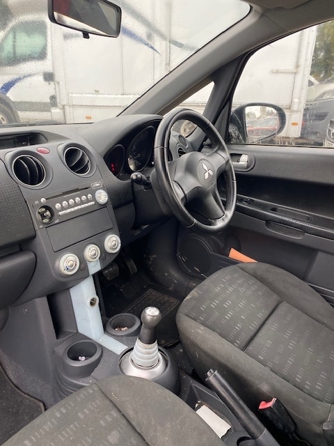 Used Mitsubishi Colt 2006 for sale - 76393483: Photo 7