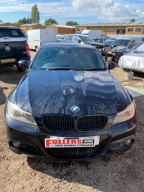 Used BMW 3 Series 2011 for sale - 76142367: Photo 2