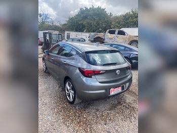 Used Vauxhall Astra 2017 for sale - 79429917: Photo
