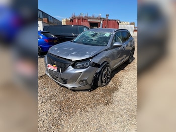 Used Peugeot 2008 2021 for sale - 78391093: Photo