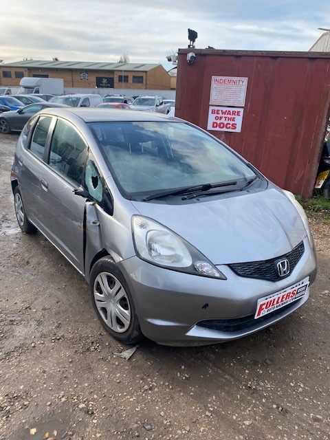 Used Honda Jazz 2010 for sale - 76626580: Photo 3