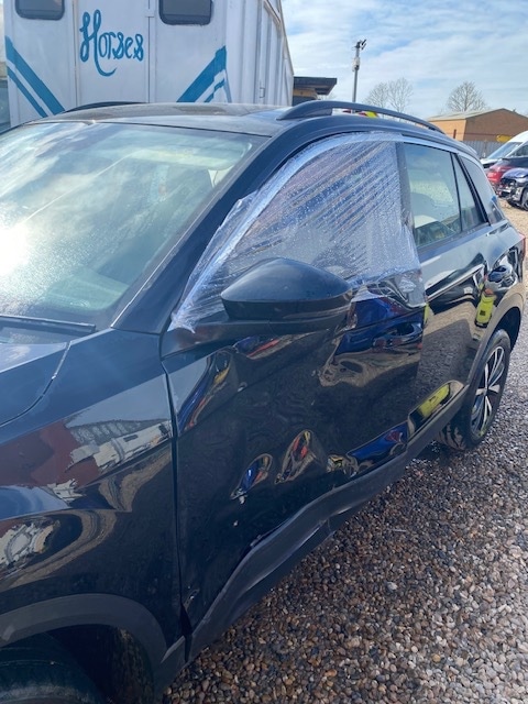 Used Volkswagen T-Roc 2018 for sale - 78038863: Photo 6