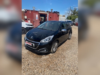 Used Peugeot 208 2019 for sale - 79367031: Photo