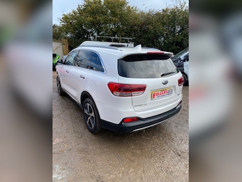 Used Kia Sorento 2015 for sale - 76320640: Photo