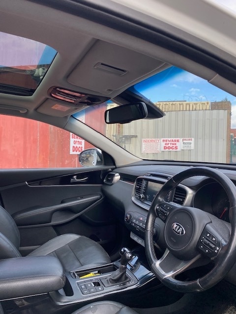 Used Kia Sorento 2015 for sale - 76320640: Photo 5