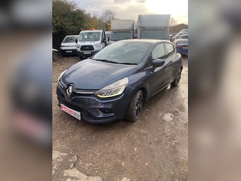 Used Renault Clio 2016 for sale - 76626596: Photo