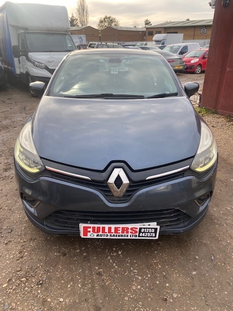 Used Renault Clio 2016 for sale - 76626596: Photo 2