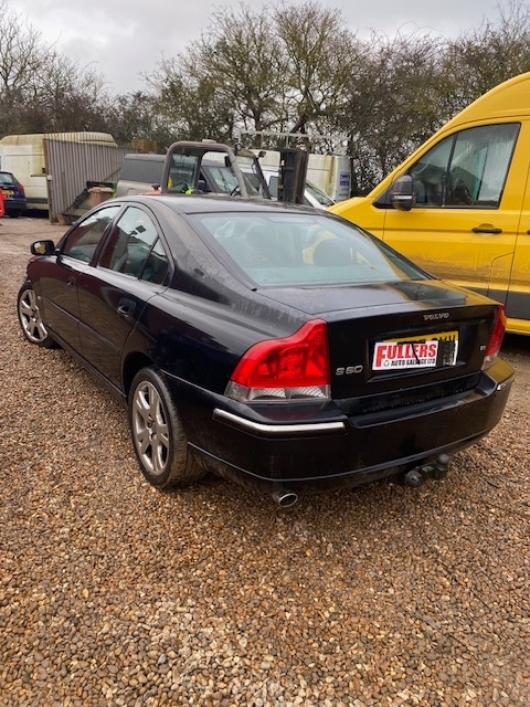 Used Volvo S60 2005 for sale - 77541599: Photo 5