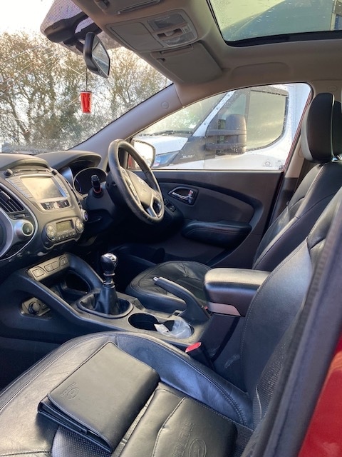 Used Hyundai Ix35 2011 for sale - 76892231: Photo 6