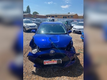 Used Toyota Yaris 2022 for sale - 79151909: Photo