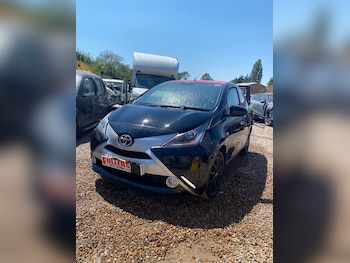Used Toyota AYGO 2017 for sale - 79151342: Photo