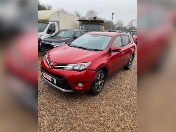 2015 (65) - 2.0 D-4D Icon 5dr DAMAGED REPAIRABLE SALVAGE