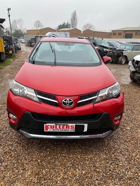 Used Toyota RAV4 2015 for sale - 77403875: Photo 2