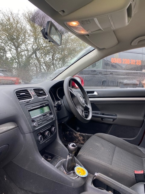 Used Volkswagen Golf 2011 for sale - 77998778: Photo 6