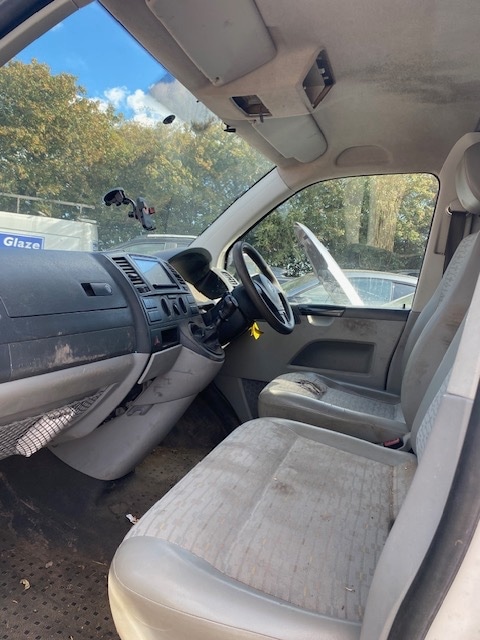 Used Volkswagen Transporter 2013 for sale - 76113685: Photo 5