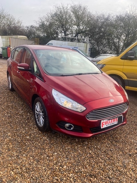 Used Ford S-Max 2015 for sale - 77487331: Photo 2