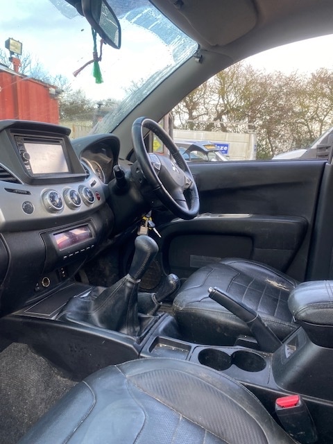 Used Mitsubishi L200 2014 for sale - 76892212: Photo 6