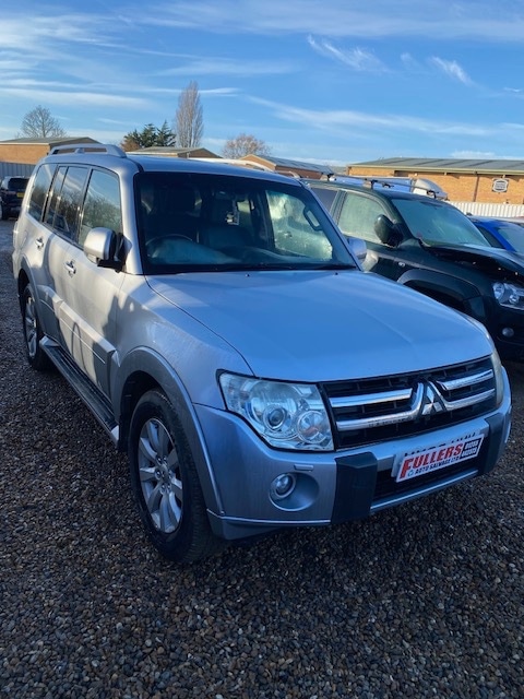 Used Mitsubishi Shogun 2010 for sale - 76829670: Photo 1