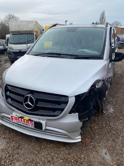 Used Mercedes-Benz Vito 2018 for sale - 77616455: Photo 2