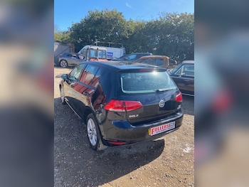Used Volkswagen Golf 2014 for sale - 75760825: Photo