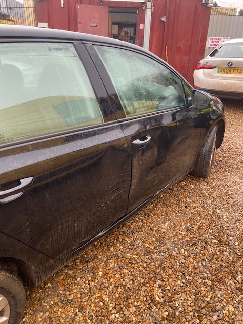 Used Volkswagen Golf 2012 for sale - 77487081: Photo 5