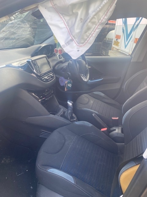 Used Peugeot 208 2013 for sale - 78065535: Photo 7