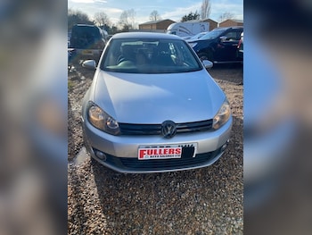 Used Volkswagen Golf 2009 for sale - 77221072: Photo