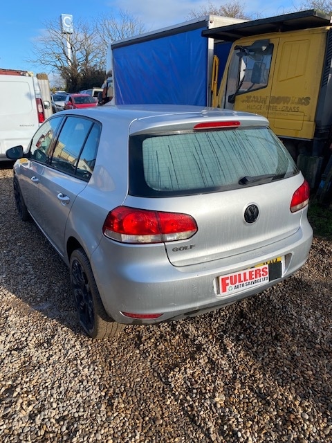 Used Volkswagen Golf 2009 for sale - 77221072: Photo 5