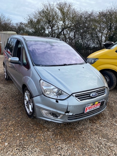 Used Ford Galaxy 2010 for sale - 77639079: Photo 2