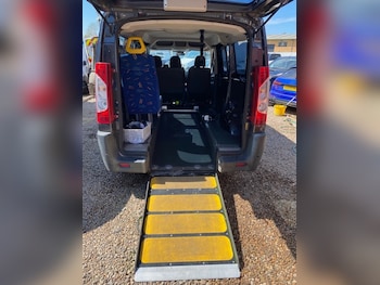 Used Peugeot Expert Tepee 2016 for sale - 78552832: Photo