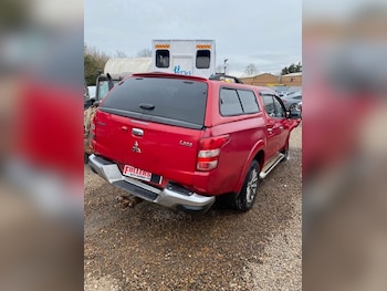 Used Mitsubishi L200 2018 for sale - 77998302: Photo