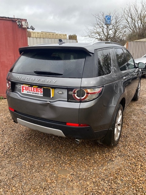 Used Land Rover Discovery Sport 2015 for sale - 77629158: Photo 4