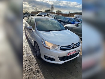 2013 (13) - 1.6 HDi VTR+ 5dr DAMAGED REPAIRABLE SALVAGE