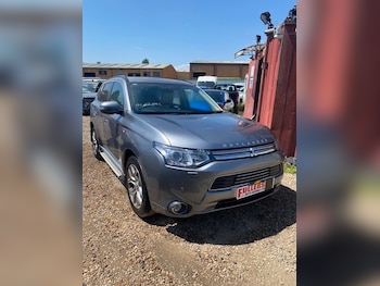 Used Mitsubishi Outlander 2015 for sale - 79151461: Photo