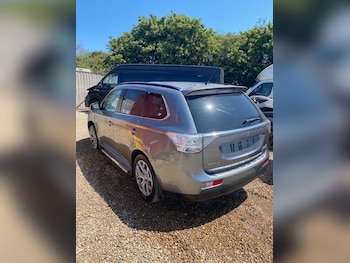 Used Mitsubishi Outlander 2015 for sale - 79151461: Photo