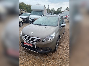 Used Peugeot 2008 2014 for sale - 79547905: Photo