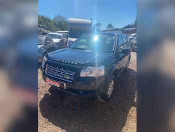 Used Land Rover Freelander 2010 for sale - 79502868: Photo