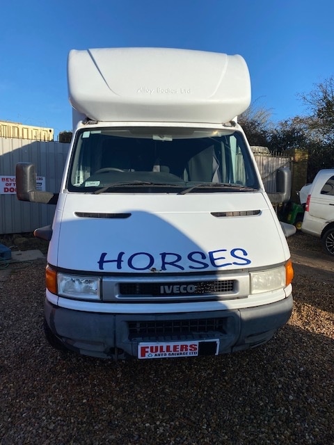 Used Iveco Daily 2004 for sale - 77195926: Photo 2