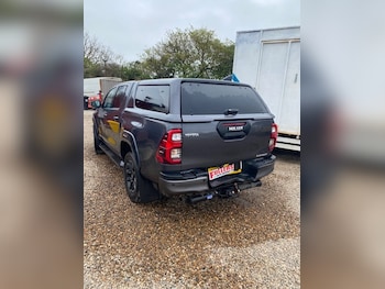 Used Toyota Hilux 2023 for sale - 78251687: Photo