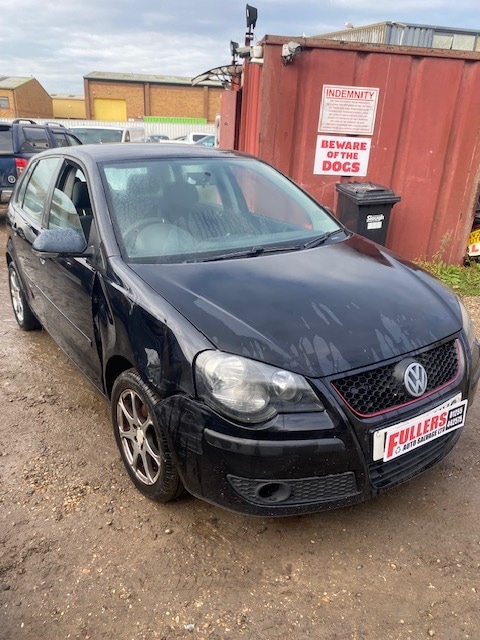 Used Volkswagen Polo 2007 for sale - 76340696: Photo 2