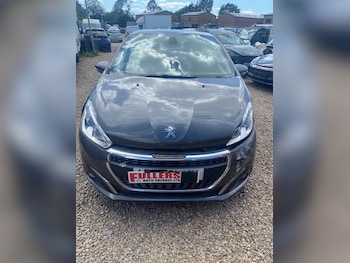 Used Peugeot 208 2018 for sale - 79331807: Photo