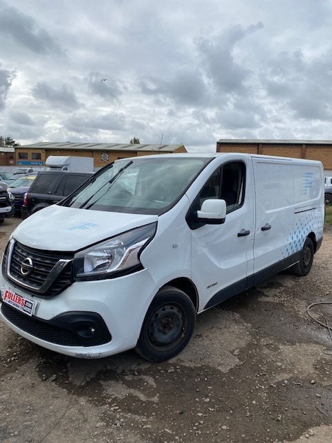 Used Nissan NV300 2018 for sale - 76288528: Photo 1