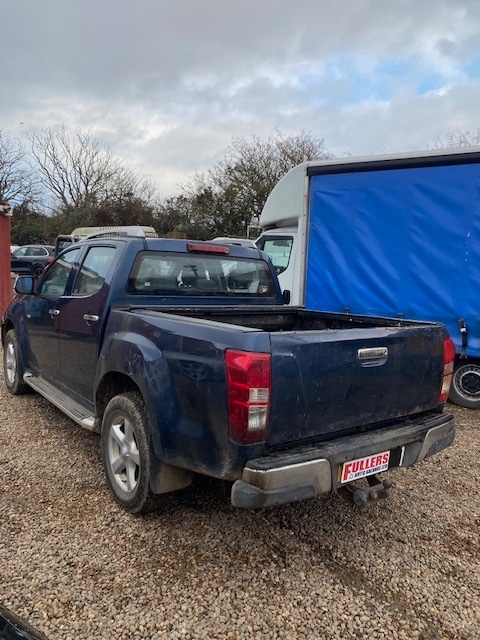 Used Isuzu D-Max 2015 for sale - 76946319: Photo 5