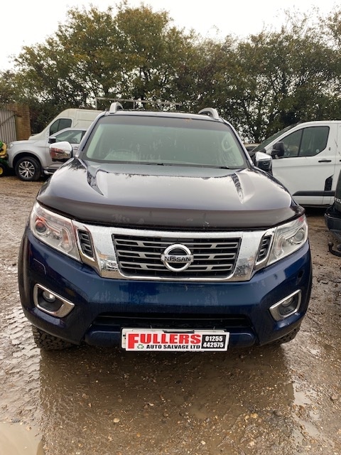 Used Nissan Navara 2017 for sale - 76309620: Photo 2