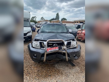 Used Nissan Navara 2015 for sale - 79380783: Photo