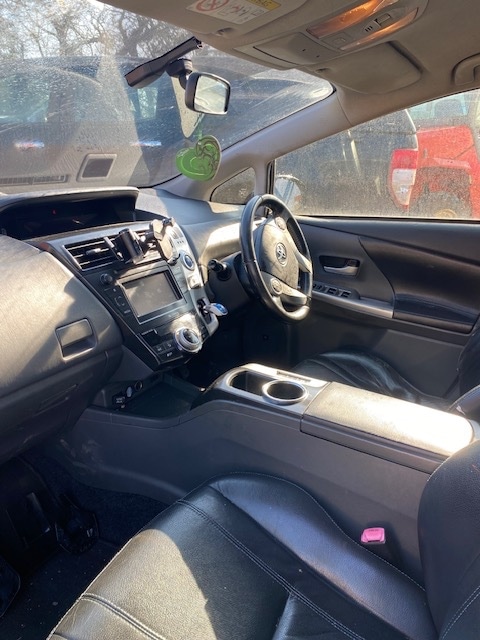 Used Toyota Prius+ 2013 for sale - 77945518: Photo 7