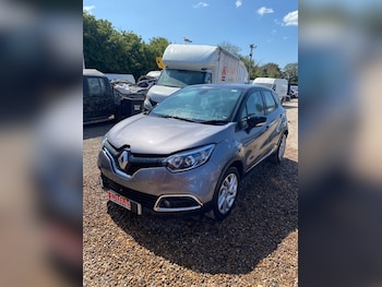 Used Renault Captur 2016 for sale - 79260970: Photo
