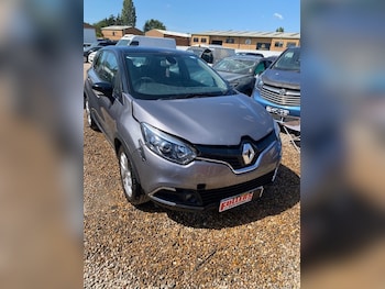 Used Renault Captur 2016 for sale - 79260970: Photo