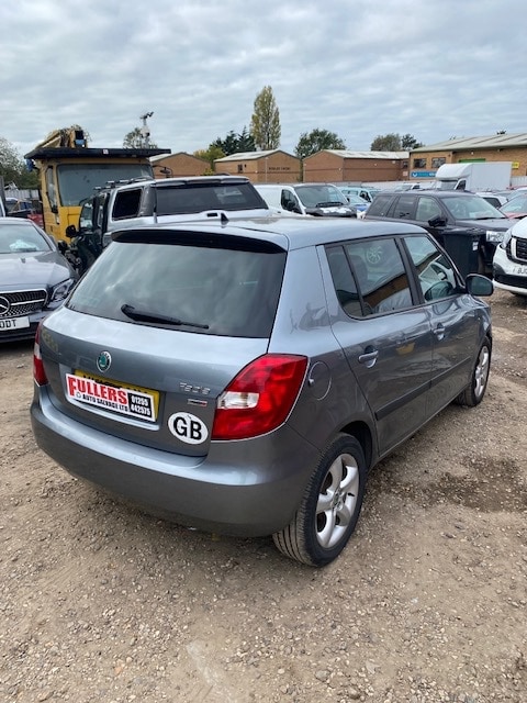 Used Skoda Fabia 2012 for sale - 76309596: Photo 4